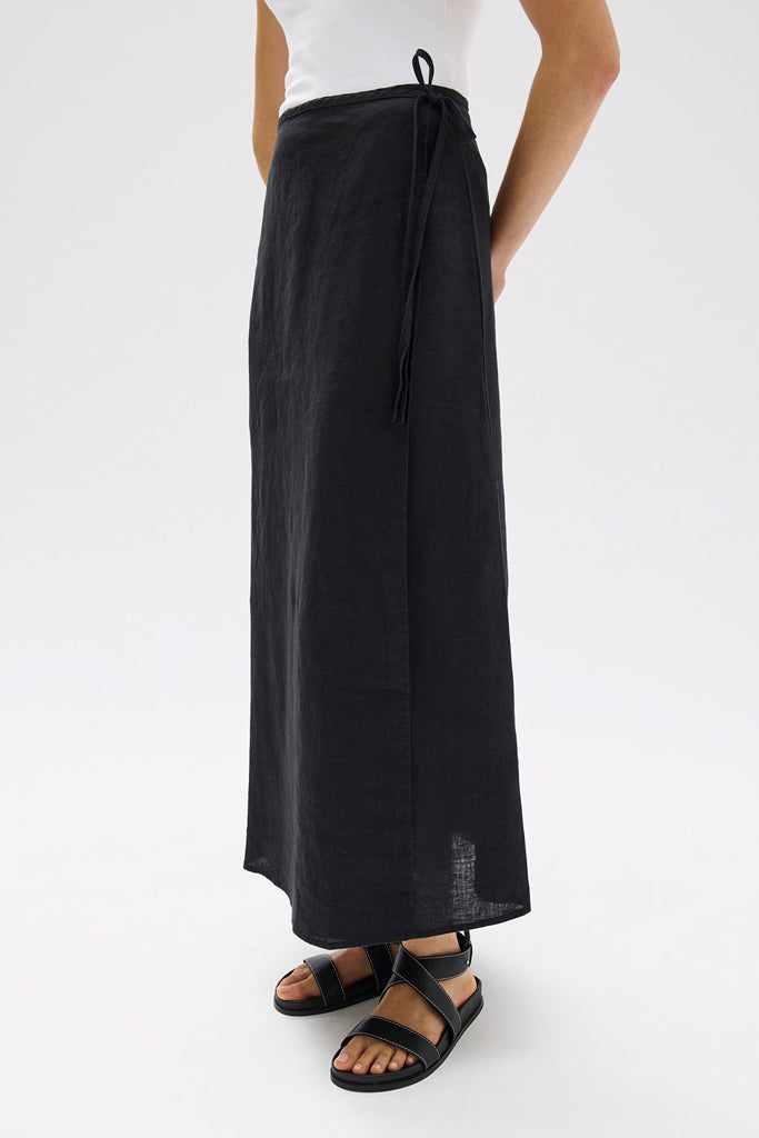 Assembly Roma Linen Wrap Skirt Black