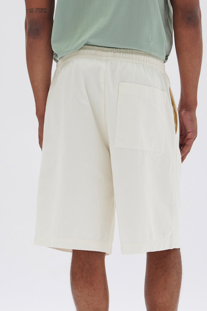 Assembly Tim Wide Cotton Short Cream