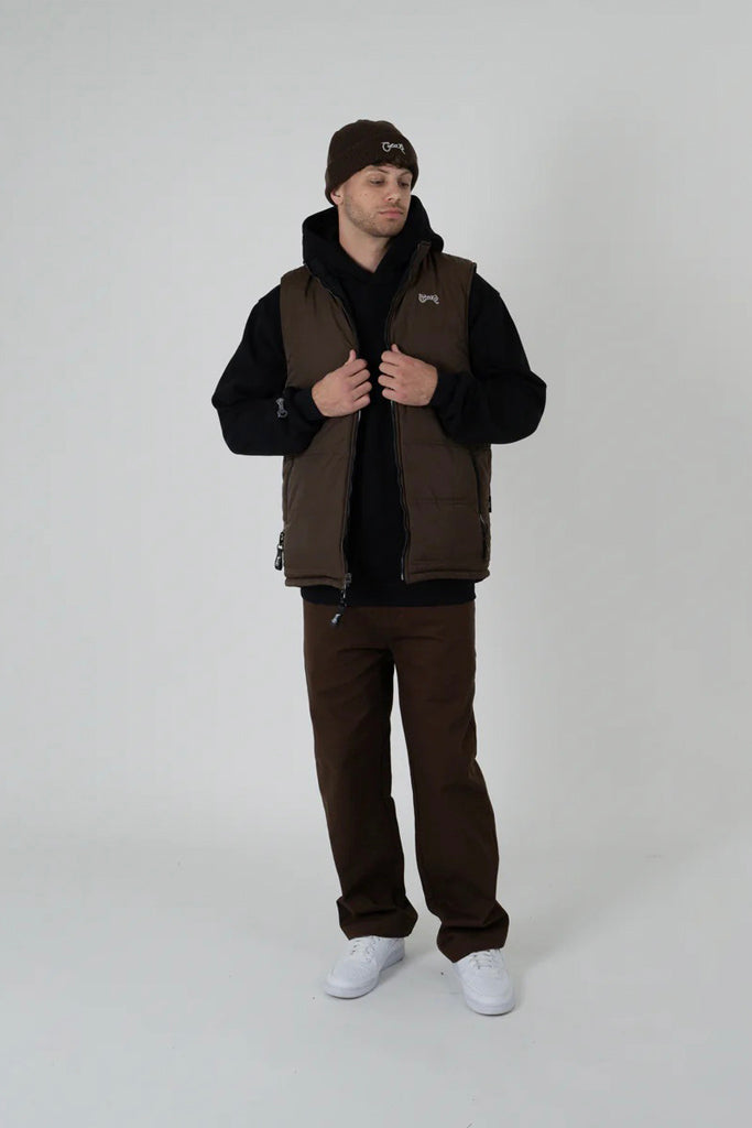 Crate Mens Reversible Puffer Vest Black Dark Brown