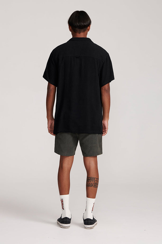 Critical Slide Ernie Ss Resort Shirt Black