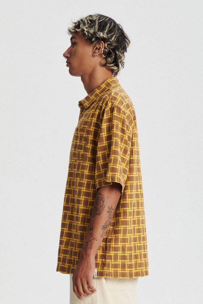 Critical Slide Stock Ss Shirt Yolk