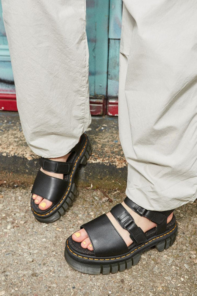 Dr Martens Ricki 3 Strap Sandal Black