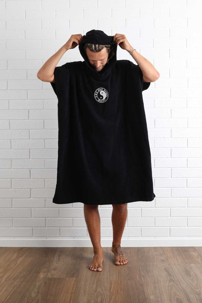 T&C OG CF Hooded Towel Black