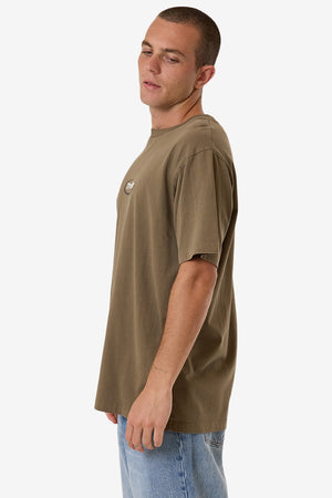 Thrills Pharm Merch Fit Tee Desert