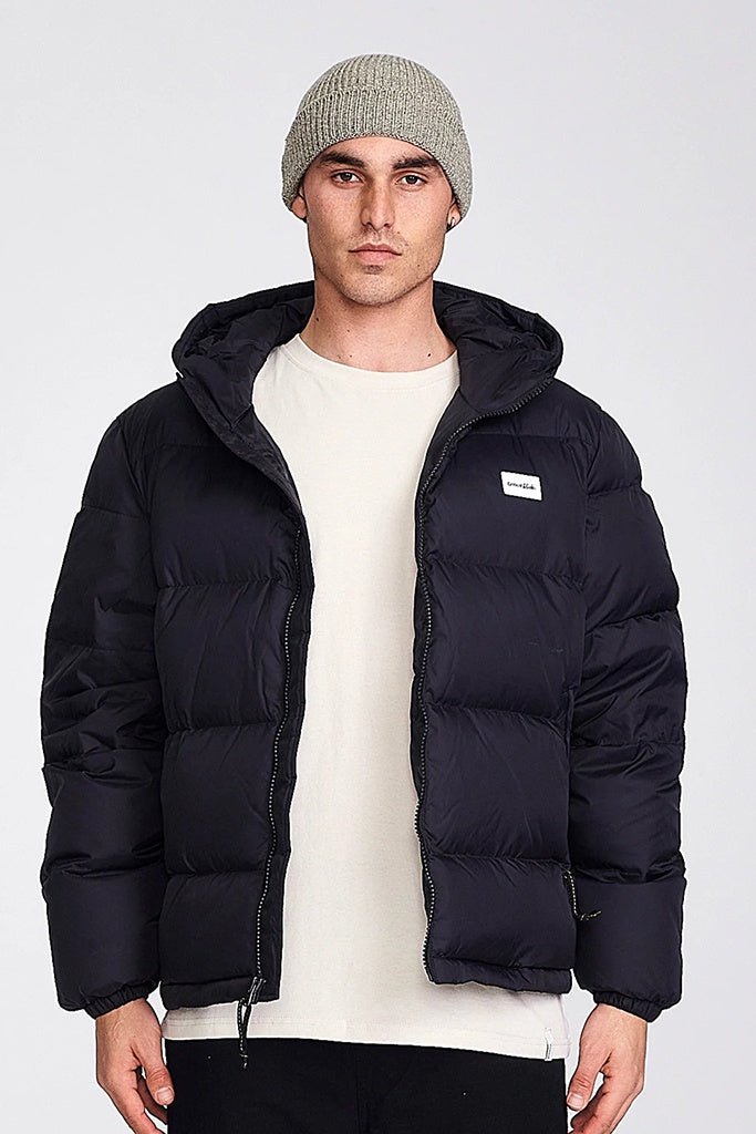 Critical Slide Sos Puffer Jacket Black