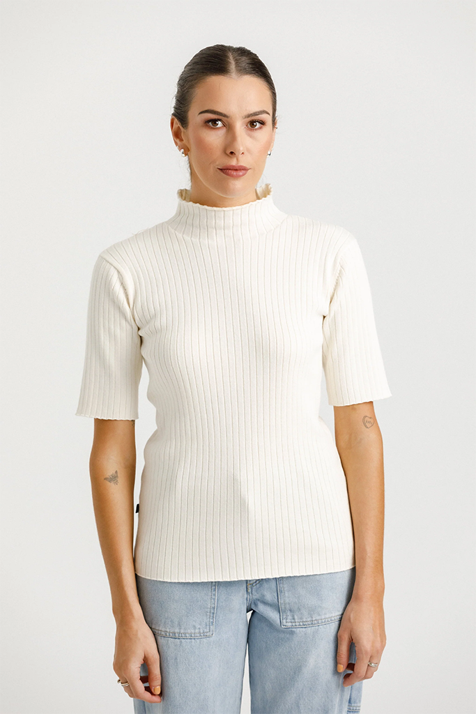 Thing Thing S/S Turtle Neck Unbleached