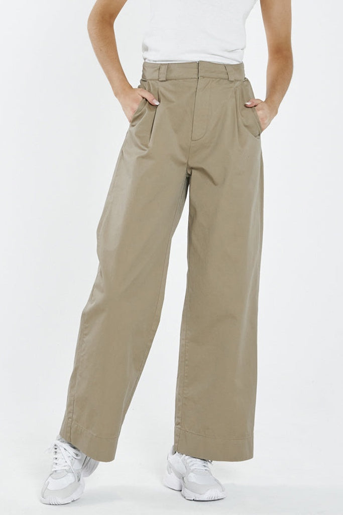 Thrills Artist Pleated Chino Pant - Sand